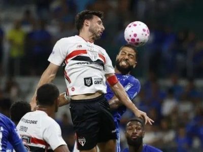 Calleri critica desempenho do São Paulo após derrota para o Cruzeiro e pede melhorias ao time