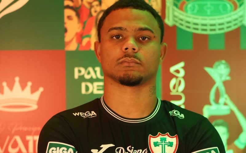 Portuguesa contrata goleiro Tiago Gomes, ex-jogador do futebol de Malta, para reforçar a posição até 2027