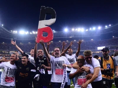 Santa Cruz decreta férias para departamento de futebol enquanto futuro para 2027 segue indefinido