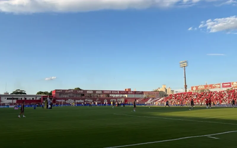 Liderança em Jogo: Vila Nova e Novorizontino Escalam Forças em Confronto Decisivo pela Série B